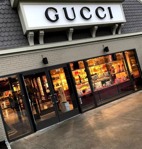 rip gucci buffalo|TOP 10 BEST Gucci Outlet in Buffalo, NY .